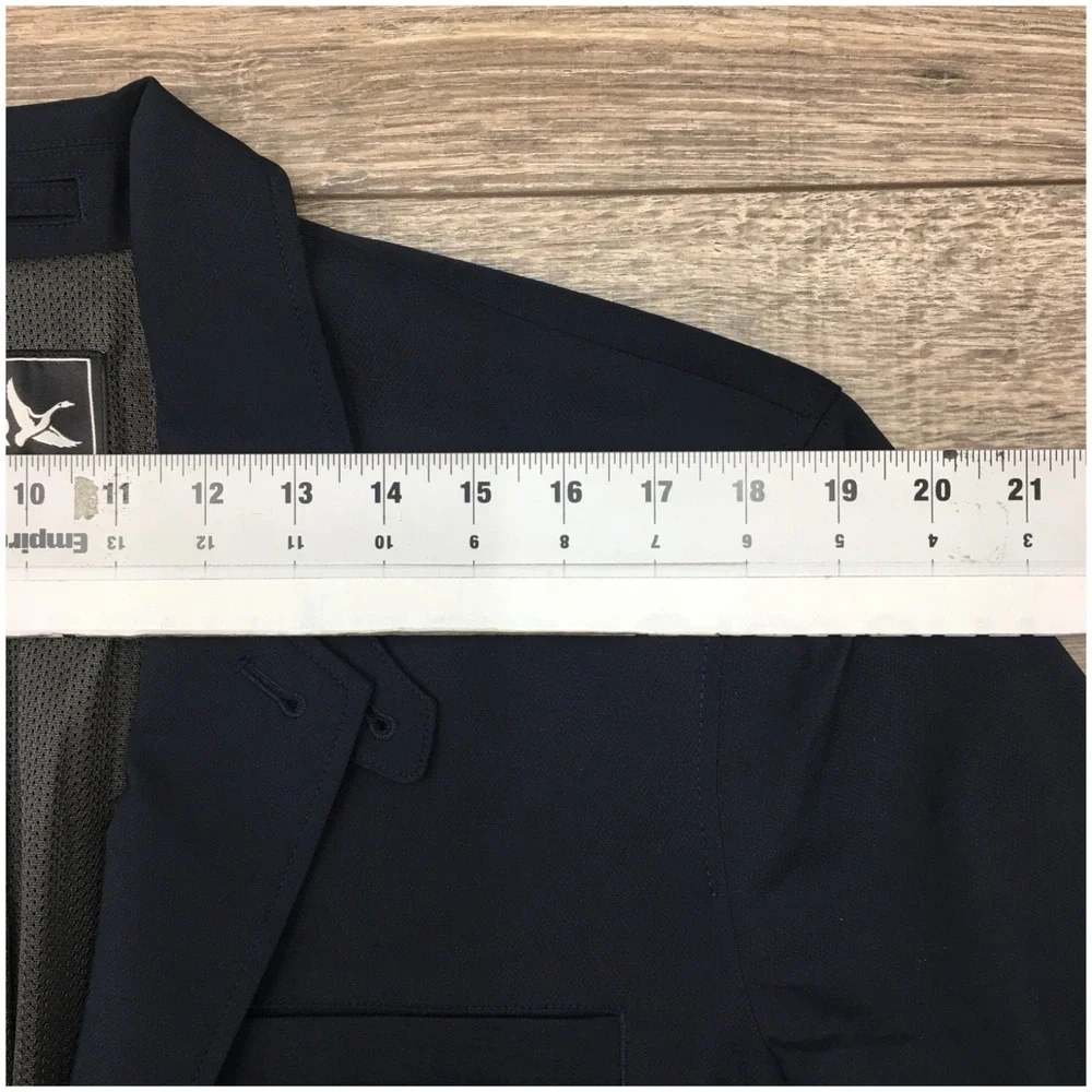 EDDIE BAUER Mens Performance Blazer Sport Coat Casual Jacket Size 42L Blue Suit